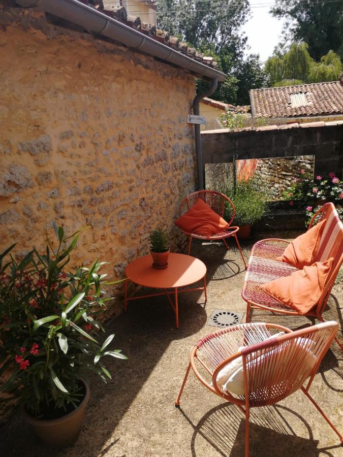 La Petite Cottage Condac Esterno foto